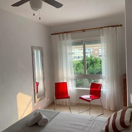 Διαμέρισμα Con Piscina Muy Cerca De La Playa *